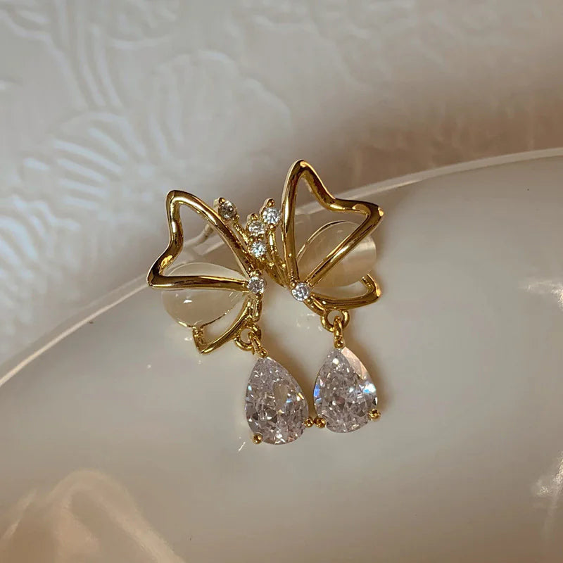 Butterfly Pearl Rhinestone Earrings