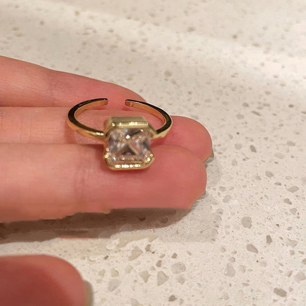 square-zircon-ring