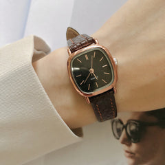 Simple Personality Men's And Women's Quartz Watch