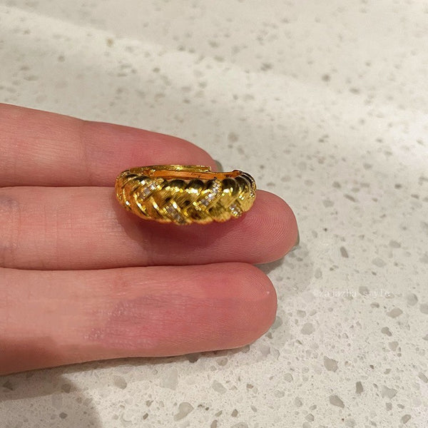 gold-wheat-section-ring